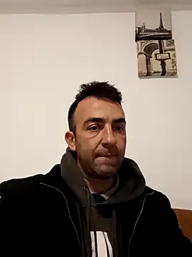 Snapshot of PopaOctavian chatting on October 8, 8:06 pm PopaOctavian online show from October 8, 8:06 pm