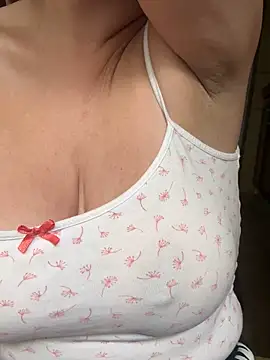 TriumphLove online show from October 13, 7:30 am