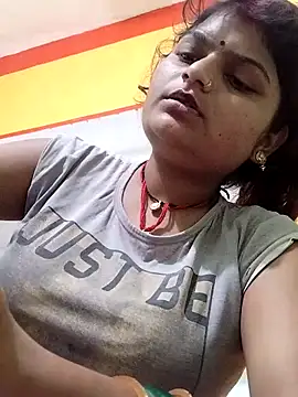 Snapshot of Hot_mirchjii chatting on September 12, 3:28 am Hot mirchjii online show from September 12, 3:28 am