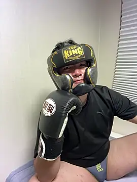 Snapshot of wolfdogwip chatting on November 15, 3:52 pm wolfdogwip online show from November 15, 3:52 pm