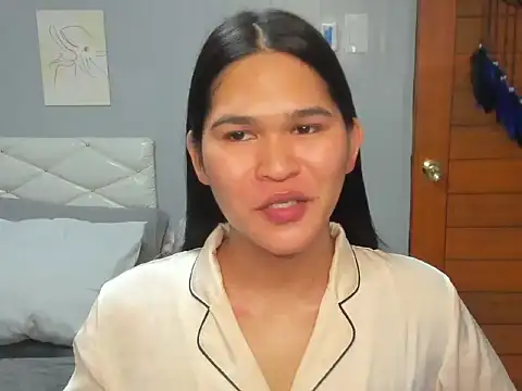 Snapshot of AlianaBlair chatting on September 24, 1:47 pm AlianaBlair online show from September 24, 1:47 pm