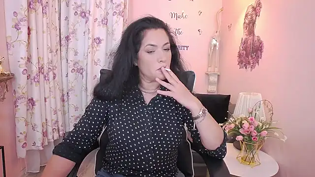 Snapshot of MyLovOne chatting on May 26, 12:12 pm MyLovOne online show from May 26, 12:12 pm