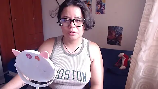 Snapshot of saenz_eymi chatting on October 4, 4:49 pm saenz eymi online show from October 4, 4:49 pm