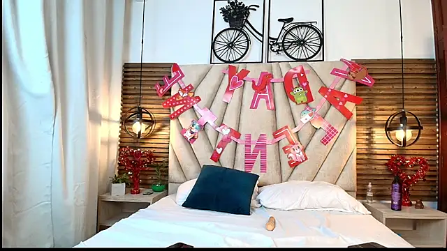 Cinthiabaker online show from September 18, 11:34 am