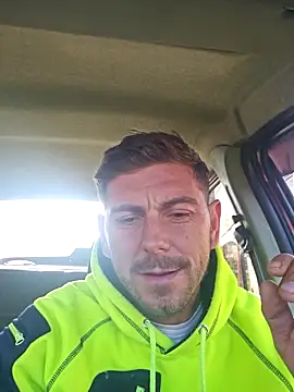 Alex-andru88 online show from October 17, 7:00 am