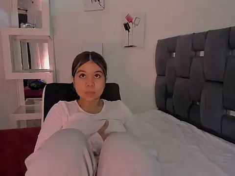 MafeStar777 online show from March 12, 3:29 pm