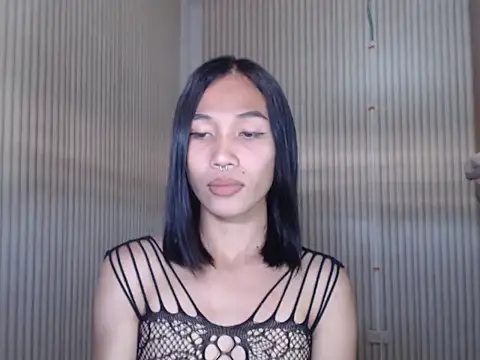 Urfucking khloe1 online show from February 11, 12:04 am