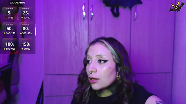 vainilla doll online show from April 8, 2:33 am