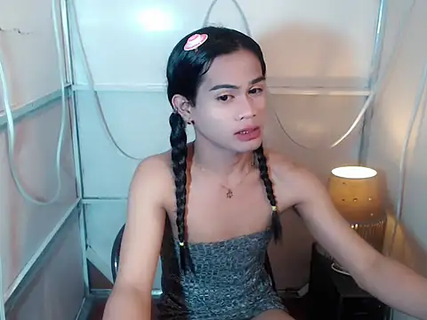 bellalot online show from February 24, 11:03 pm