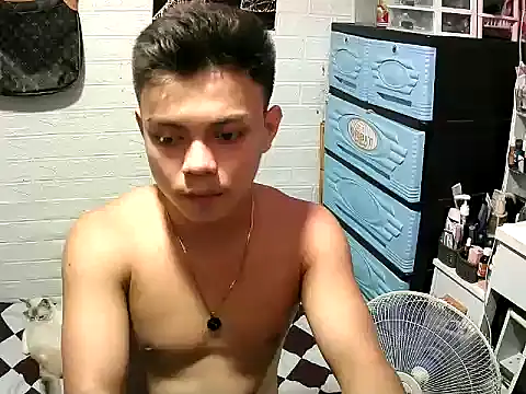Pinoy slutcummer69 online show from March 8, 1:48 pm