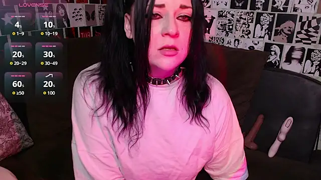 Snapshot of Kvopa chatting on October 27, 5:55 am Kvopa online show from October 27, 5:55 am