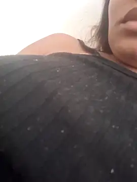 jujuhpimenta online show from September 16, 3:35 pm