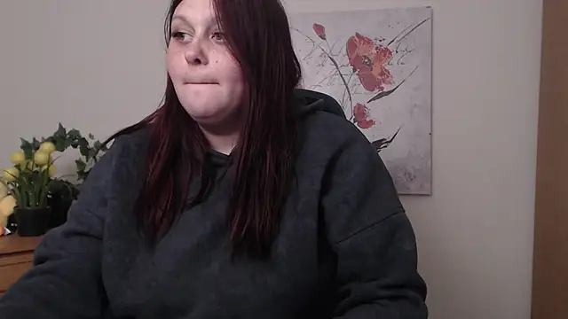 Alisawoods  online show from April 26, 10:24 am