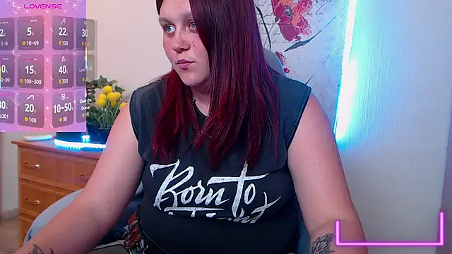 Alisawoods  online show from June 17, 12:18 pm