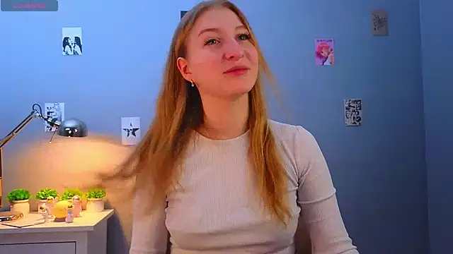 Snapshot of LorettaGladman chatting on November 16, 4:07 am LorettaGladman online show from November 16, 4:07 am