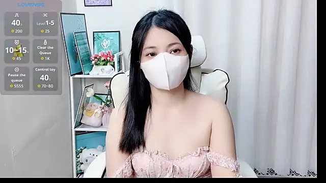 Snapshot of phuongnhi_ chatting on May 16, 10:36 am phuongnhi online show from May 16, 10:36 am