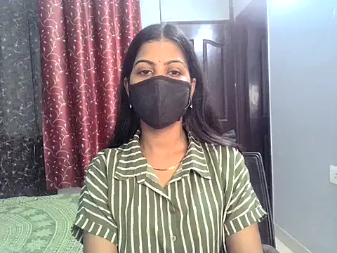 Snapshot of Meri_Cutie_Pie chatting on November 17, 12:44 pm Meri Cutie Pie online show from November 17, 12:44 pm