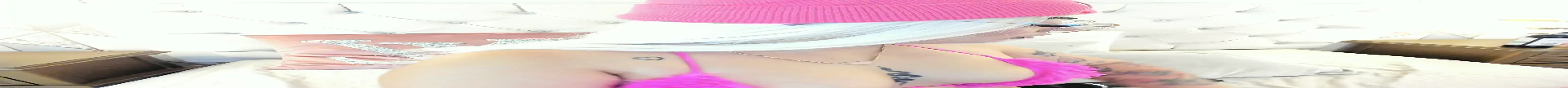 Snapshot of MeganStar__ chatting on September 23, 12:08 pm MeganStar online show from September 23, 12:08 pm