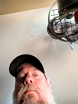 sizableunicorn7 online show from May 13, 9:11 pm