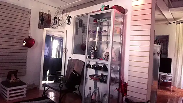 Snapshot of xinamora chatting on October 22, 2:50 pm xinamora online show from October 22, 2:50 pm