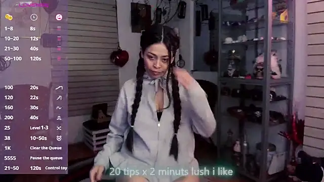 Snapshot of xinamora chatting on October 23, 4:23 am xinamora online show from October 23, 4:23 am