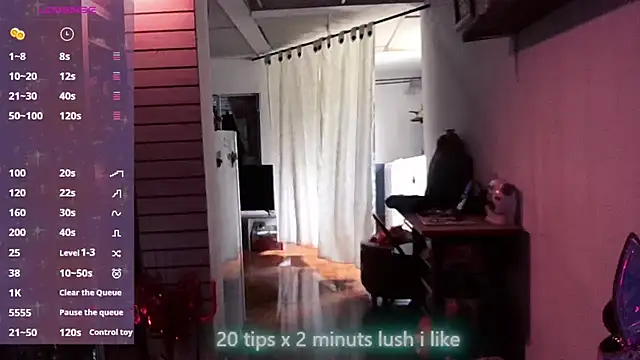 Snapshot of xinamora chatting on October 26, 4:02 pm xinamora online show from October 26, 4:02 pm