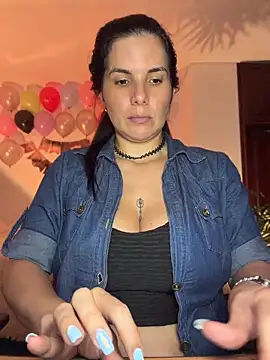 carol cruz133 online show from April 28, 11:32 pm