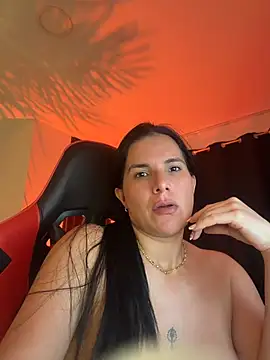 carol cruz133 online show from July 29, 11:25 pm