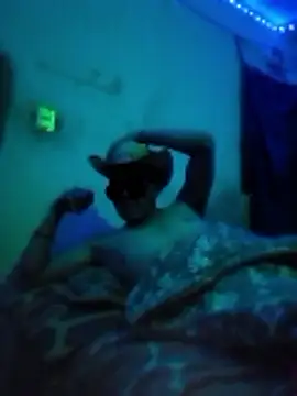 Snapshot of Juniorharo1982 chatting on January 10, 8:38 am Juniorharo1982 online show from January 10, 8:38 am