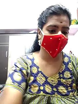 Snapshot of Tamil-Meenu12 chatting on November 24, 6:35 am Tamil-Meenu12 online show from November 24, 6:35 am