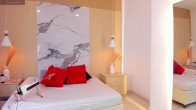 DollyBrowncc online show from September 16, 4:02 am