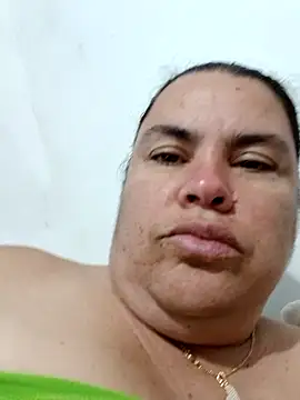 yaneth  online show from October 14, 11:38 pm