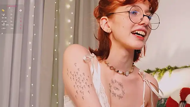 LeelooYolo online show from January 13, 3:50 pm