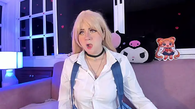 Snapshot of harimoon1 chatting on May 8, 3:23 am harimoon1 online show from May 8, 3:23 am