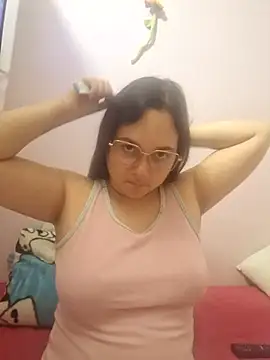 Snapshot of Nicollevega888 chatting on November 4, 1:05 am Nicollevega888 online show from November 4, 1:05 am