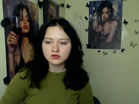 Snapshot of LadyAlice_ chatting on November 14, 7:07 am LadyAlice online show from November 14, 7:07 am