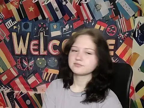 LadyAlice  online show from May 15, 6:09 am