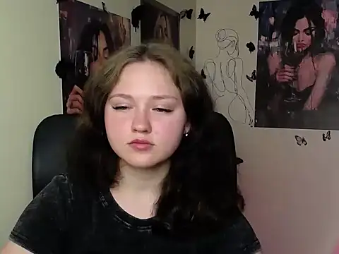 LadyAlice  online show from June 24, 6:07 pm