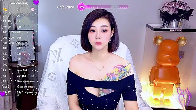 Snapshot of yue_yue chatting on July 22, 6:38 am yue yue online show from July 22, 6:38 am