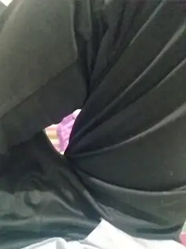 dhruve2010 online show from November 4, 4:06 pm