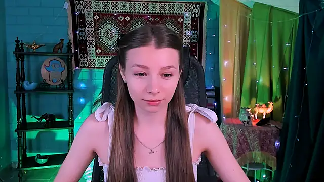 JulieDaniel online show from February 4, 4:07 am