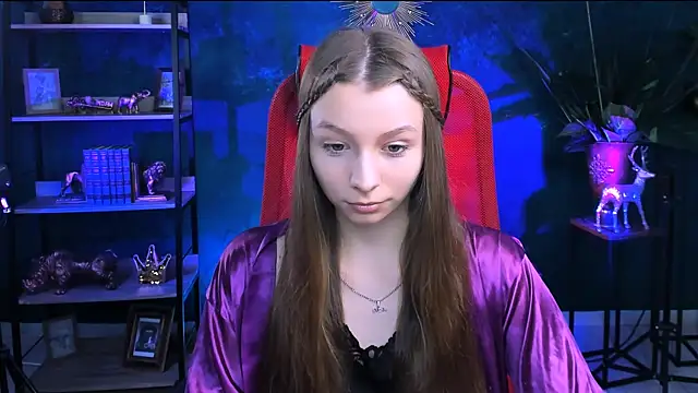 JulieDaniel online show from May 5, 4:20 am