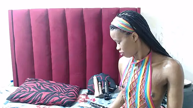 SexyChantyBabe25 online show from October 1, 1:55 am