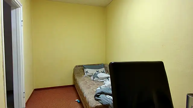 k74robert online show from April 8, 3:45 pm