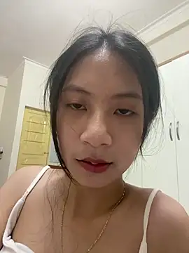 Lil-Gi online show from September 11, 3:34 pm