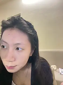 Lil-Gi online show from October 6, 2:03 pm