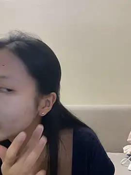 Lil-Gi online show from October 23, 3:22 pm