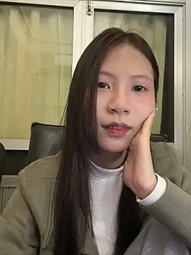 Lil-Gi online show from February 12, 5:08 pm