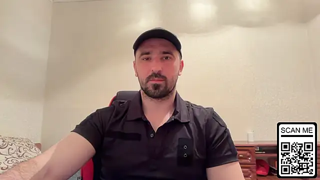 Snapshot of Hard_to_Obey chatting on May 6, 7:19 pm Hard to Obey online show from May 6, 7:19 pm