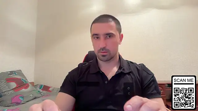 Snapshot of Hard_to_Obey chatting on May 9, 12:32 pm Hard to Obey online show from May 9, 12:32 pm